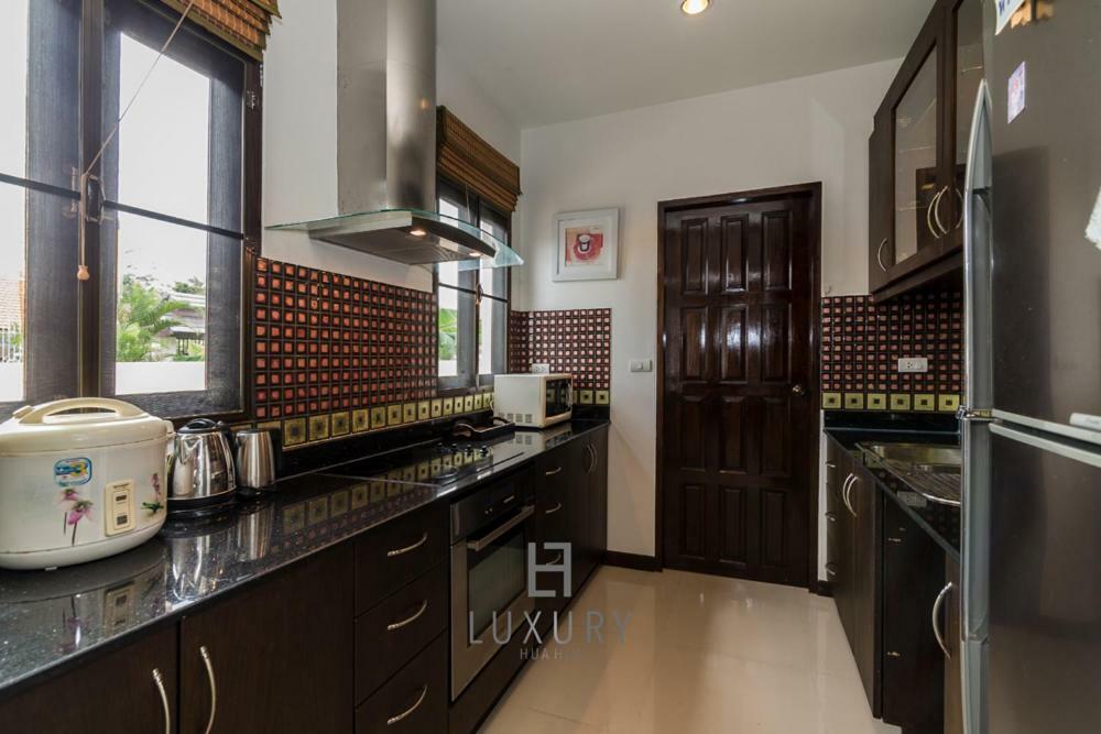 4 Bedroom Private Bali Style Villa HH1 HHQ Esterno foto