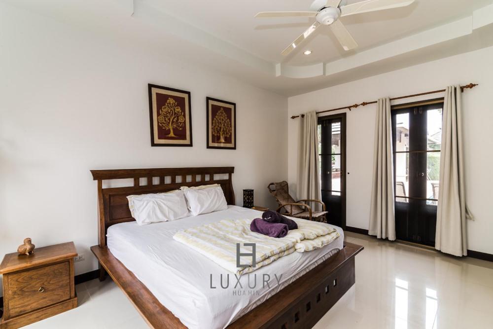 4 Bedroom Private Bali Style Villa HH1 HHQ Esterno foto